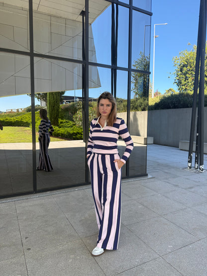 Calça Flare de Risca